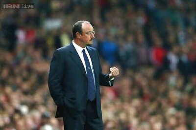 Benitez blames mistakes, not rotation, for Napoli debacle