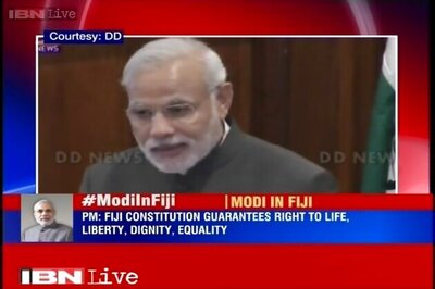 PM Modi announces 75 million dollar credit line, visa on arrival to Fiji