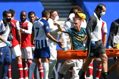 Premier League: Arsenal Goalkeeper Bernd Leno Stretchered Off in Agony at Brighton & Hove Albion