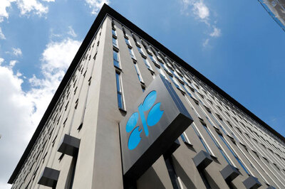 OPEC Oil Output Posts Biggest Drop Since 2017 on Saudi Move