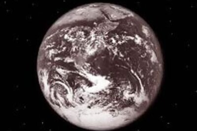 Falling from orbit, US spy satellite could hit Earth