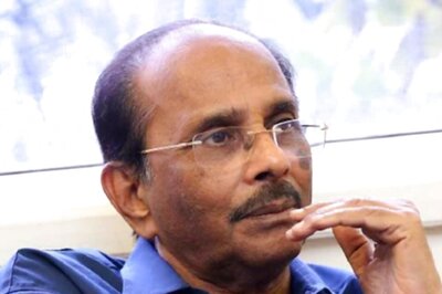 BJP Vice President DK Aruna Meets Veteran Tollywood Filmmaker KV Vijayendra Prasad