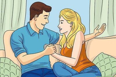 How to Behave Around Your Girlfriend: 15 Ways to Make Her Happy