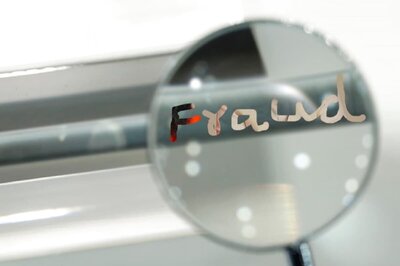 SC Notice to Centre on Pleas for Investigation in Alleged 'Franchise Racket' Cases