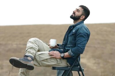 Ayushmann Khurrana to Star in Mahesh Manjrekar's 'SwatantraVeer Savarkar'?