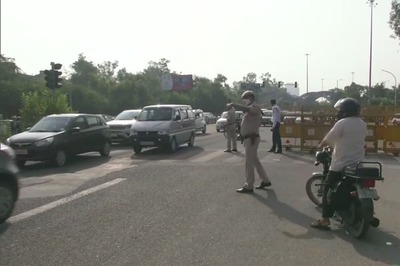 Holi Celebrations on Road? Ahmedabad Police to Take Strict Action as Govt Imposes Ban Due to Covid-19 Scare