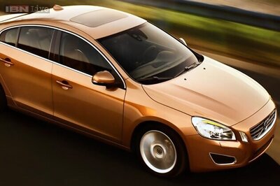 Volvo launches new S60, XC60 versions; prices start at Rs 29.90 lakh
