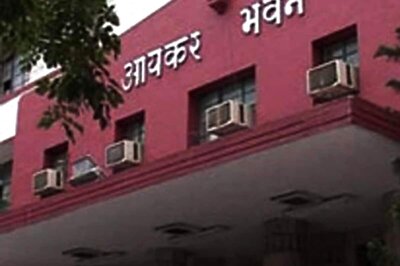 I-T Dept Detects Rs 75 Crore Unaccounted Income After Raids on Traders in Poll-bound Bihar