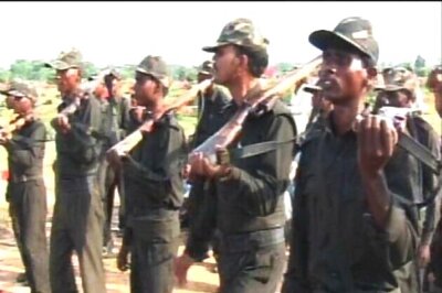 Bastar: 20 wanted Maoists lay down arms, total 280 in 2014