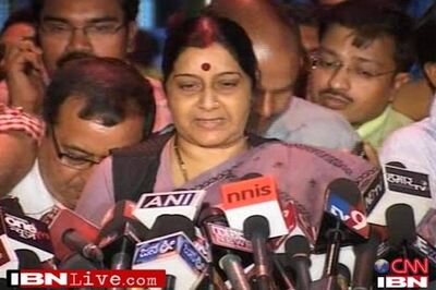 Congress also got 'Mota Maal' from Reddys: Sushma