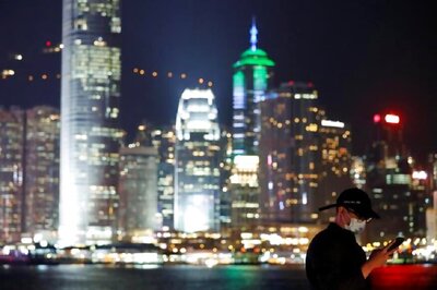 Hong Kong Medical Workers Strike for China Border Closure over Coronavirus Fears