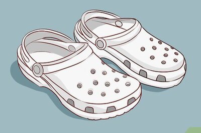 How to Dye Crocs Shoes
