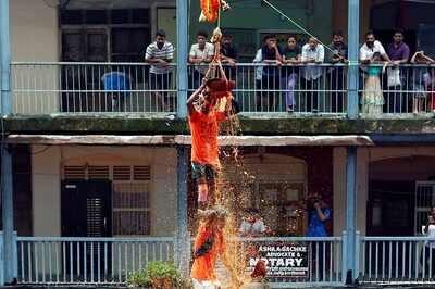 'If Rallies, Protests Can Get Nod, Why Curbs on Janmashtami?' Defiant Dahi Handi Mandals Keep Maha Cops on Toes