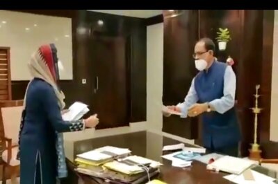 Madhya Pradesh CM Promises Justice to Woman Divorced through Triple Talaq on Phone