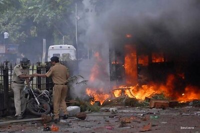 Bombay High Court ex-judge to probe Dhule riots