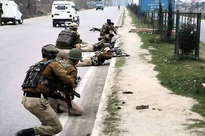 J&K  Police claim to have cracked CRPF camp attack case