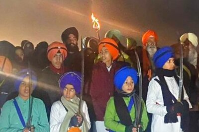 Sikh Community in J&K Begins Celebrations for Guru Nanak Jayanti with 'Nagar Kirtan'