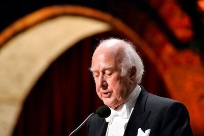 Nobel Prize-Winning 'God Particle' Physicist Peter Higgs Dies Aged 94