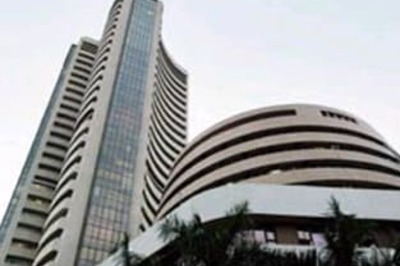 Key Indian market index closes 152 points down