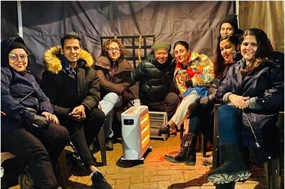 Kareena Kapoor Enjoys Winters with Laal Singh Chaddha Crew, BTS Photo Goes Viral