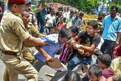 10 Injured in Police Action on Protest Against People's Protection Bill in Manipur