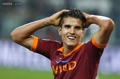 Tottenham Hotspur to sign Argentine forward Lamela from Roma