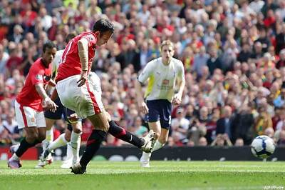 Manchester United beat Tottenham 3-1