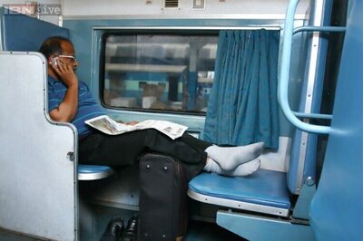 IRCTC ties up with 'foodpanda'