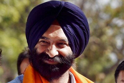 Alcohol, Meat Served At 'Dance Party' In Pak's Kartarpur Sahib Complex, Claims BJP's Sirsa | Viral Video