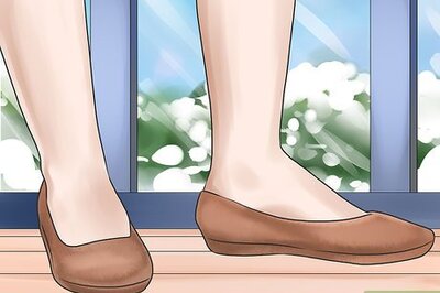 How to Wear Flats in Winter