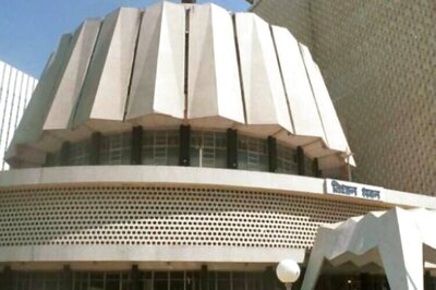 Maharashtra FM presents Rs 3,644 crore revenue deficit budget