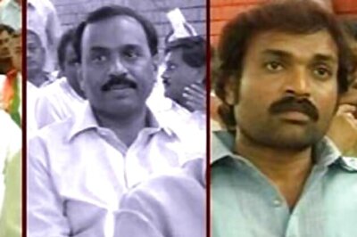 Focus back on Reddys as K'taka crisis rages on