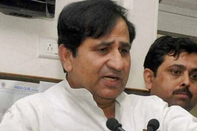 BJP gifted Howrah seat to Mamata for deserting UPA: Cong