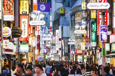 Travelers Smash Tourism Records Around the World in 2017