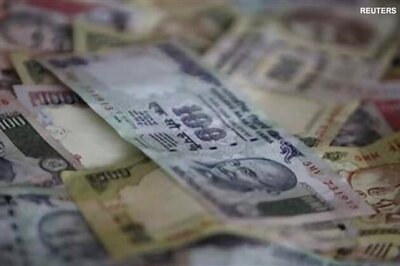 Rupee logs first drop in four days to end at 59.20 against US dollar