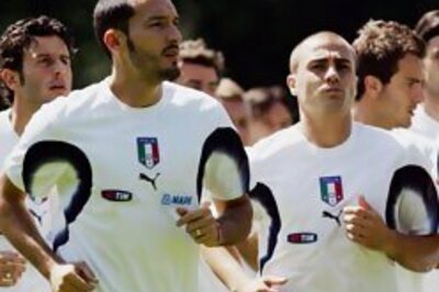 Italian media backs Azzurri