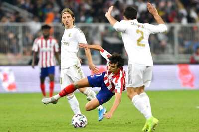 La Liga: Real Madrid Soaring, Atletico Madrid Sinking Before Madrid Derby