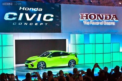Honda unveils redesigned ultra-sporty Civic coupe