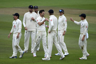 India vs England: After Returning Negative Covid-19 Tests, England to Train As a Group on Tuesday