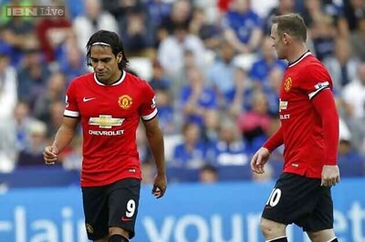 Radamel Falcao out of Manchester derby, Wayne Rooney fit