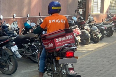 Delivery Man In Swiggy Uniform Carries Zomato Bag; Internet Calls It 'Peak Bengaluru' Moment
