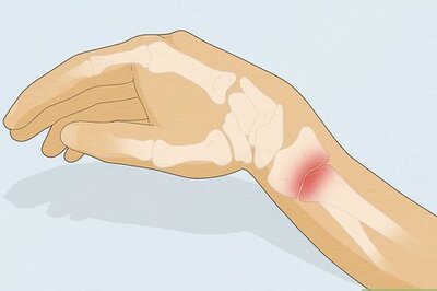 How to Cope With a Broken Wrist