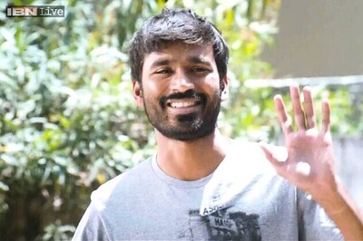 Need to thank K.V Anand for adjusting his dates for 'Shamitabh': Dhanush