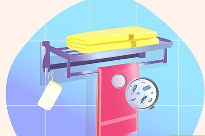 How to Dry Yourself After a Shower