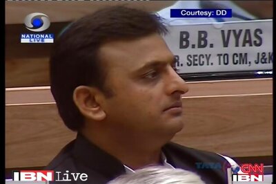 Open Indo-Nepal border cause of concern: Akhilesh