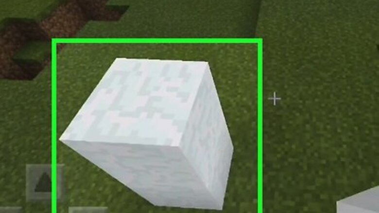 How to Reveal the Face of a Snow Golem in Minecraft