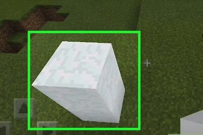 How to Reveal the Face of a Snow Golem in Minecraft