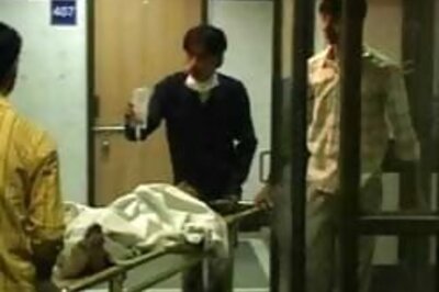 Boy survives after iron rod pierces through his neck