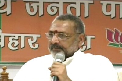 Giriraj Singh regrets racist remarks against Sonia Gandhi