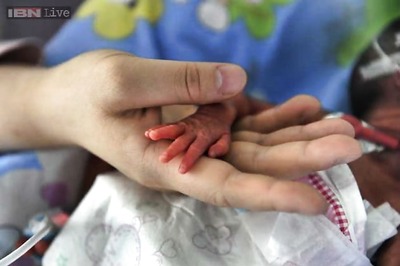 Judge demands probe over Oz couple abandoning baby in India